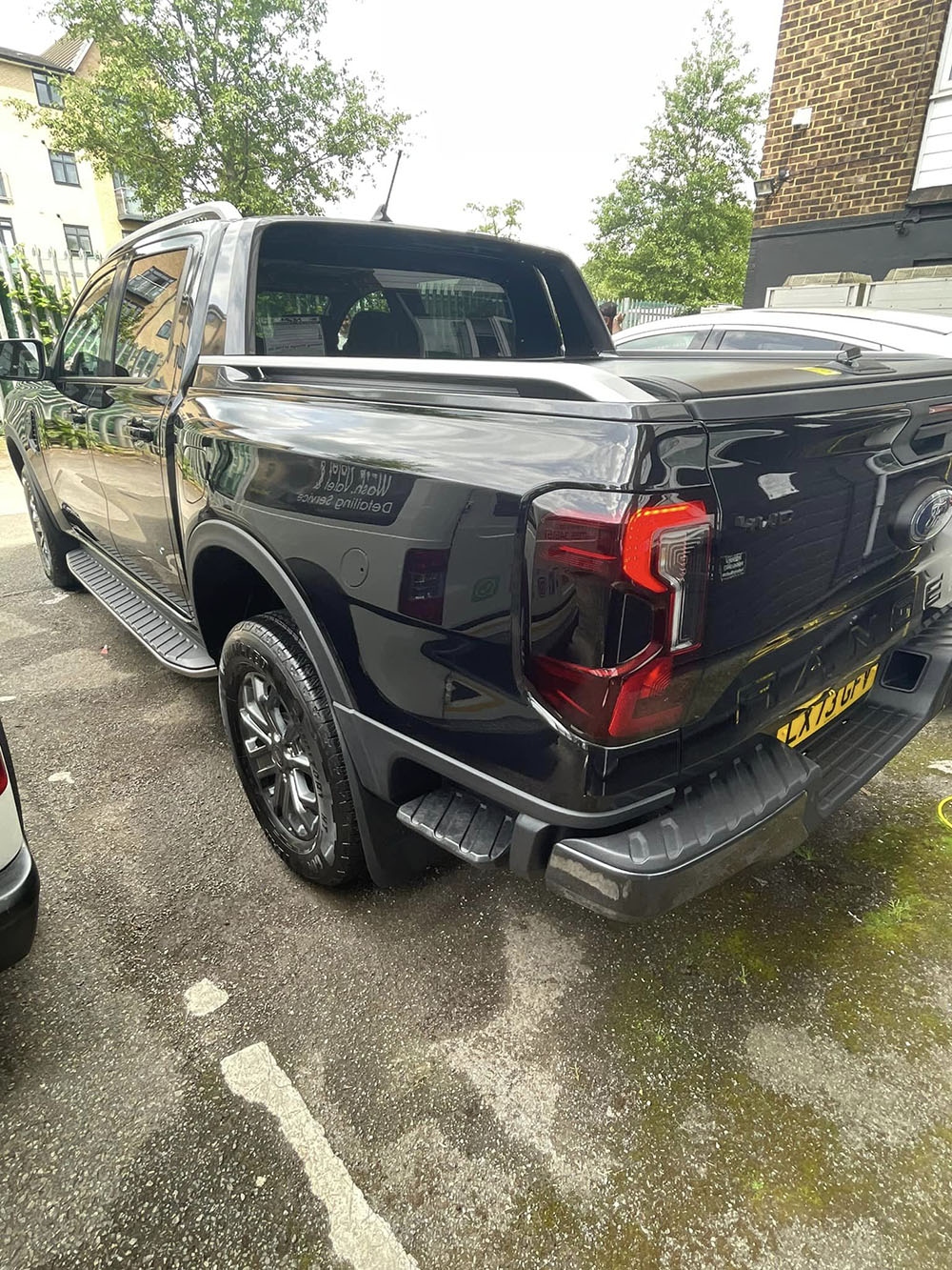 Detailing a 4x4